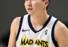 500万网彩票-出手很多！富永启生13投4中&amp;三分8中2 得到12分正负值+6